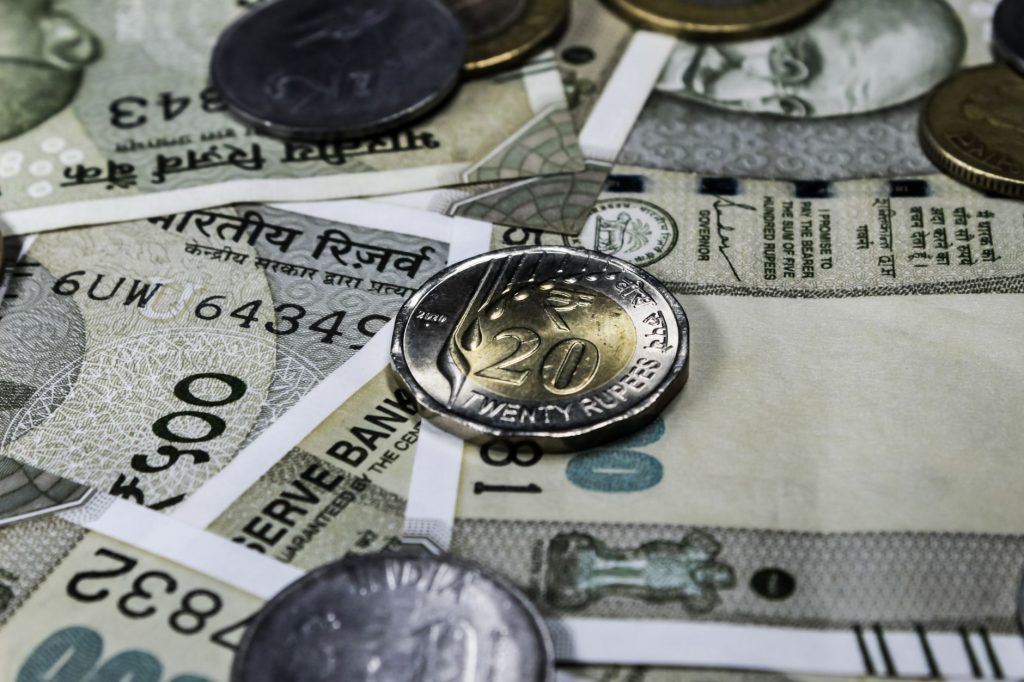 RBI CRR maintenance limit